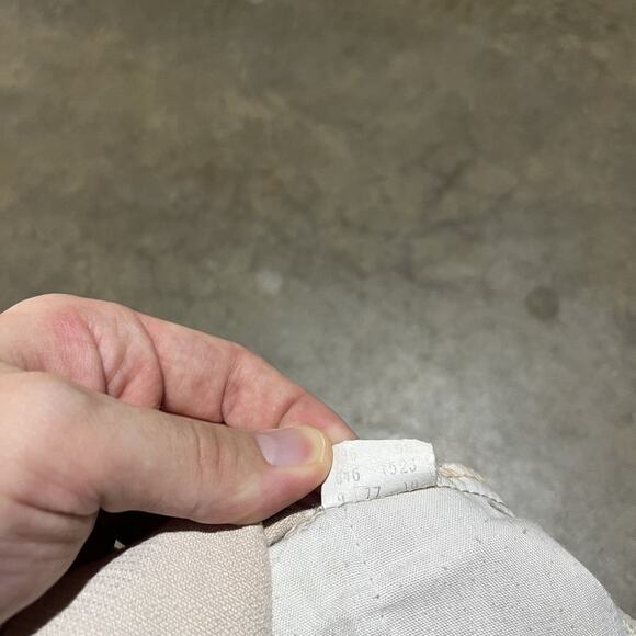 Vintage 70s Levi’s 646 Cream Bell Bottom Corduroys 31x29 - Picture 6 of 7